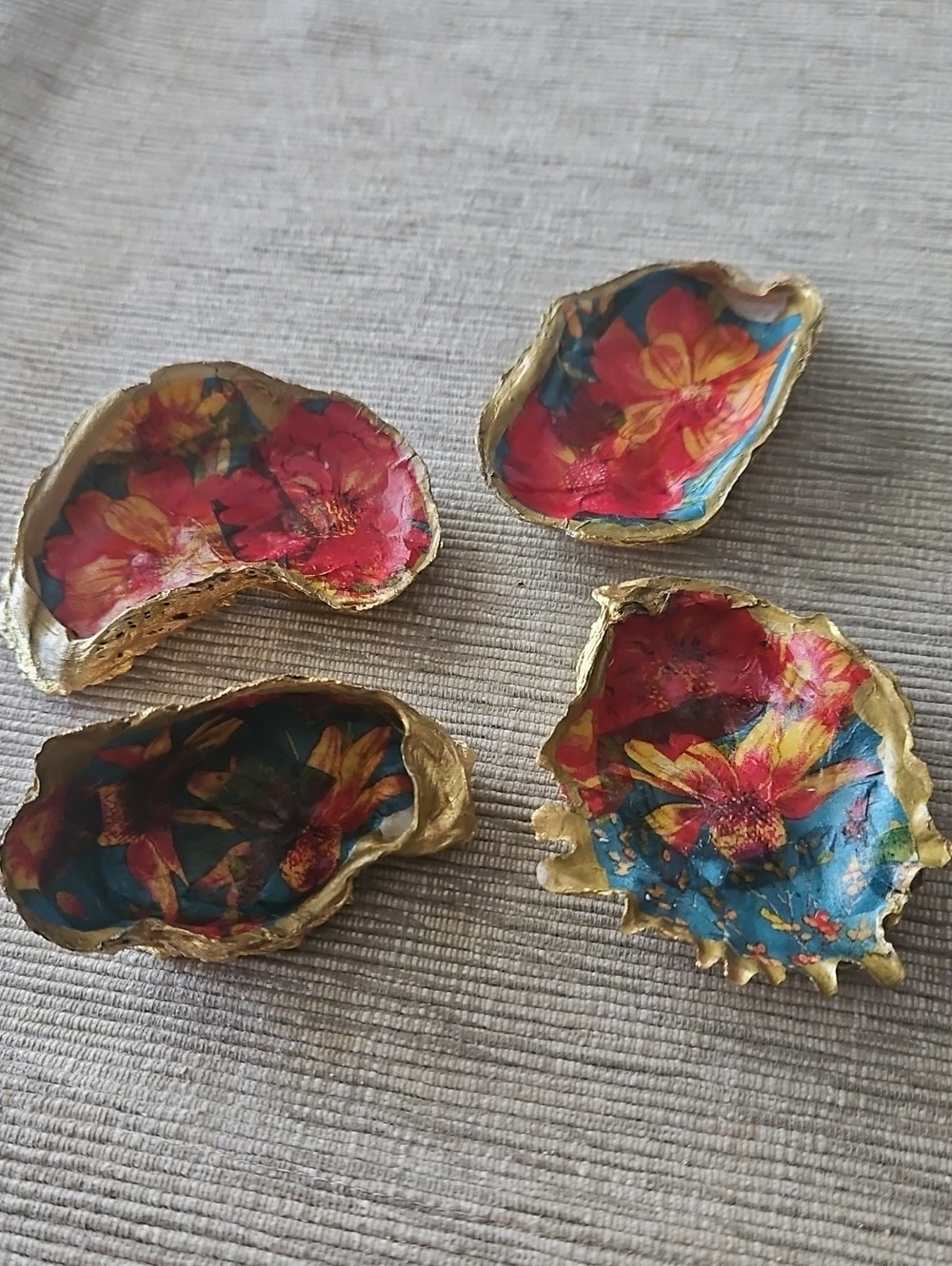 Hand Painted Decopaged Oyster Shells. Set Of 4 Floral Design w/Gold Leaf